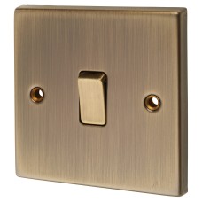 Knightsbridge 10AX 1 Gang 2 Way Light Switch - Antique Brass