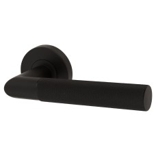 Jigtech Matt Black Knurled Door Handles on Round Rose - Tactil Range 