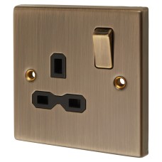 Knightsbridge 13A 1 Gang Double Pole Switched Socket - Antique Brass with Black Insert