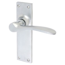 Hampstead Satin Chrome Latch Door Handle - Buckingham Range - 152 x 41mm