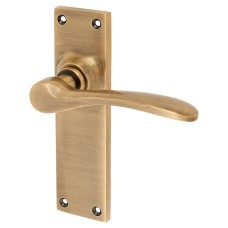 Hampstead Antique Brass Latch Door Handle - Buckingham Range - 152 x 41mm