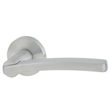 Jigtech Satin Chrome Door Handles on Round Rose - Condor Range 