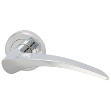Serozzetta by Carlisle Brass Polished Chrome Door Handles on Round Rose - Olivier Range 