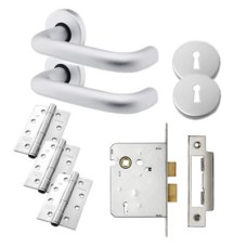Exel 19mm Return to Door 3 Lever Sashlock Door Handle on Rose Kit - Aluminium