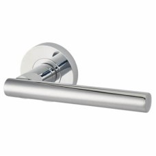 Jigtech Polished Chrome Door Handles on Round Rose - Eden Range 