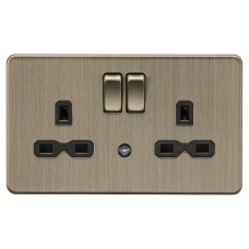 Knightsbridge 13A 2G DP Screwless Flat Plate Switched Socket & Nightlight Function - Antique Brass