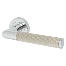 Serozzetta by Carlisle Brass Polished Chrome/Satin Nickel Lines Door Handles on Rose - Trend Range 