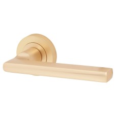 Jedo Satin Brass Fire Rated Door Handles on Round Rose - Jet Range 