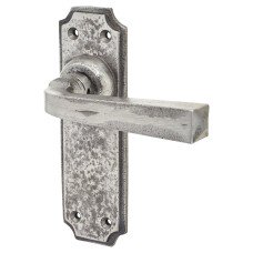 Olde Forge Polished Iron Latch Door Handle - York Range - 152 x 48mm