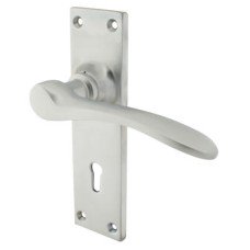 Hampstead Satin Chrome Keyhole Lock Door Handle - Buckingham Range - 152 x 41mm
