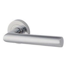 Exel Polished Chrome Door Handles on Round Rose - Emily Range 