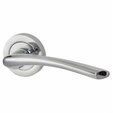 Exel Polished Chrome Door Handles on Round Rose - Rimini Range Exel Polished Chrome Door Handles on Round Rose - Rimini Range