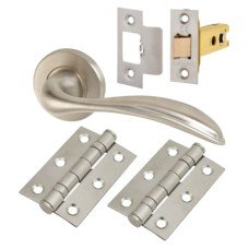 Exel Swept 3 Style Latch Door Handle on Rose Kit - Satin Stainless Steel