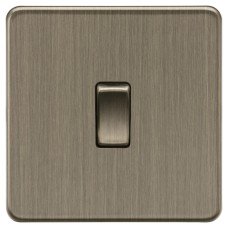 Knightsbridge 10AX 1 Gang Screwless Flat Plate Double Pole Light Switch - Antique Brass