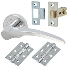 Serozzetta by Carlisle Brass Olivier Latch Door Handle on Rose Kit - Polished Chrome
