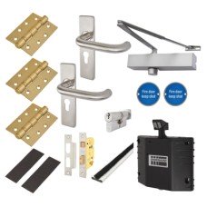 Medium Duty Euro Lock Door Handle on Backplate Fire Door Kit & Dorgard Holder - Stainless Steel Medium Duty Euro Lock Door Handle on Backplate Fire Door Kit & Dorgard Holder - Stainless Steel