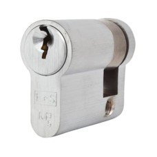 Eurospec 5 Pin 40mm Euro Single Cylinder - 30 + 10mm - Satin Chrome - Keyed to Differ