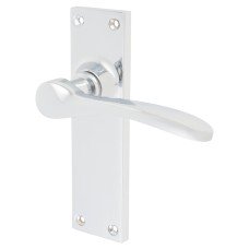 Hampstead Polished Chrome Latch Door Handle - Buckingham Range - 152 x 41mm
