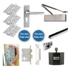Heavy Duty Euro Lock Door Handle on Backplate Fire Door Kit & Dorgard Holder - Stainless Steel Heavy Duty Euro Lock Door Handle on Backplate Fire Door Kit & Dorgard Holder - Stainless Steel