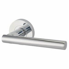 Jigtech Polished Chrome Door Handles on Round Rose - Eden Range 