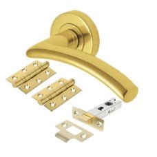 Heritage Brass by M Marcus Centaur Latch Door Handle on Rose Kit - Polished Brass Heritage Brass by M Marcus Centaur Latch Door Handle on Rose Kit - Polished Brass