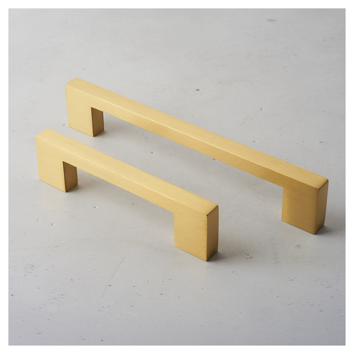 Marcus Metro 10mm D-Bar Cabinet Pull Handle - 96mm Centres - Satin Brass - view 3