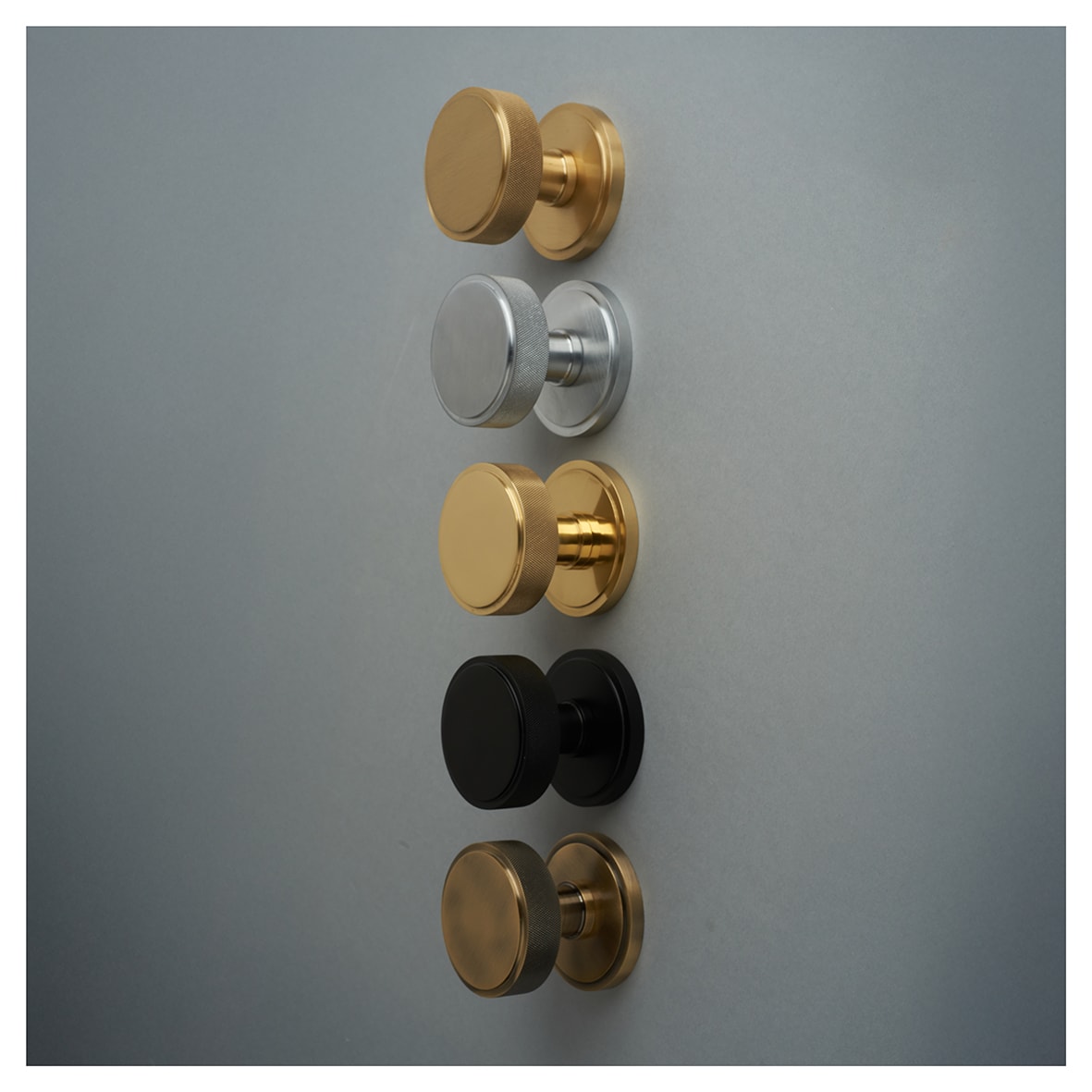 Matt Black Knurled Centre Door Knob - 80mm Rose Diameter - view 5