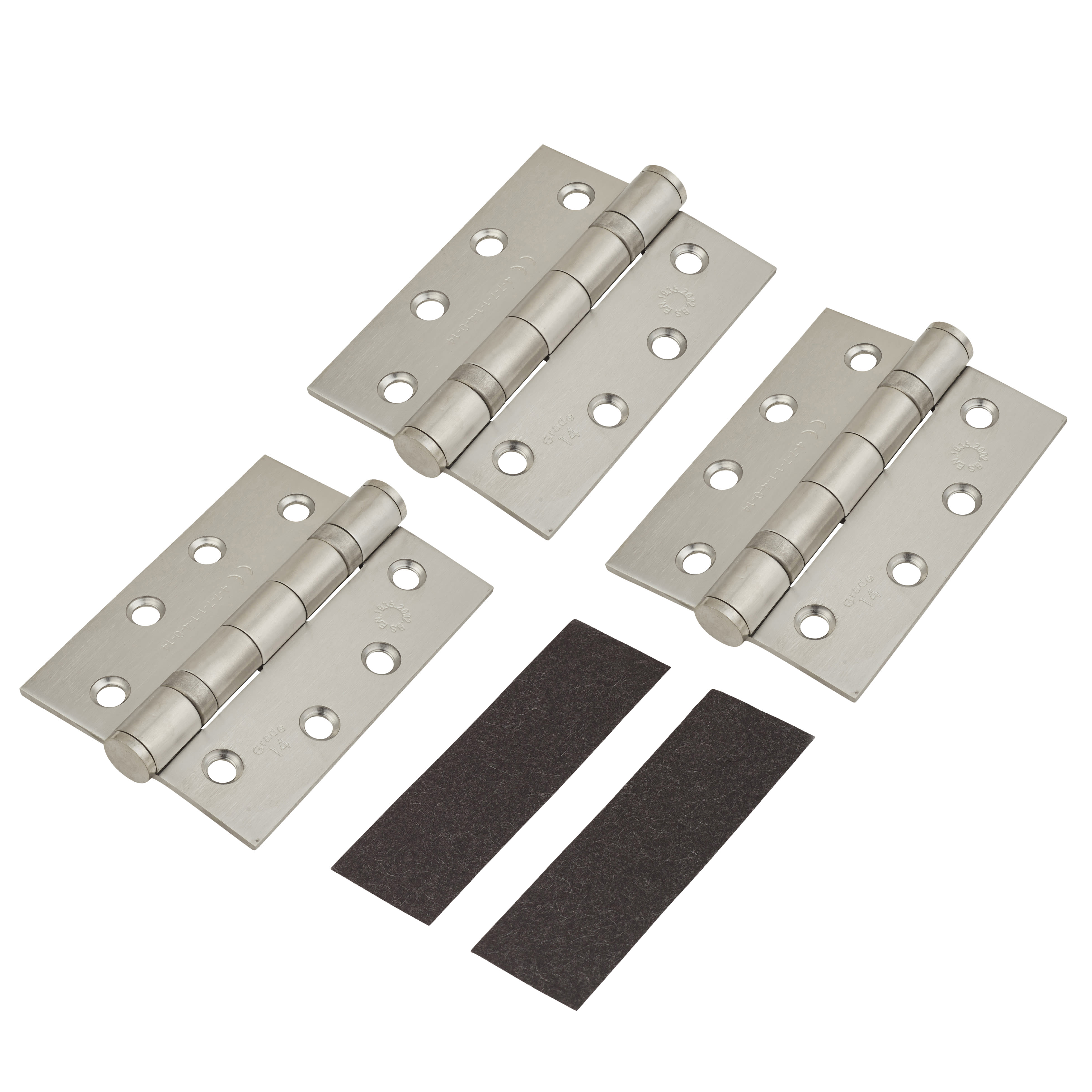Heavy Duty Euro Lock Door Handle on Rose Fire Door Kit & Dorgard Holder - Silver - view 3