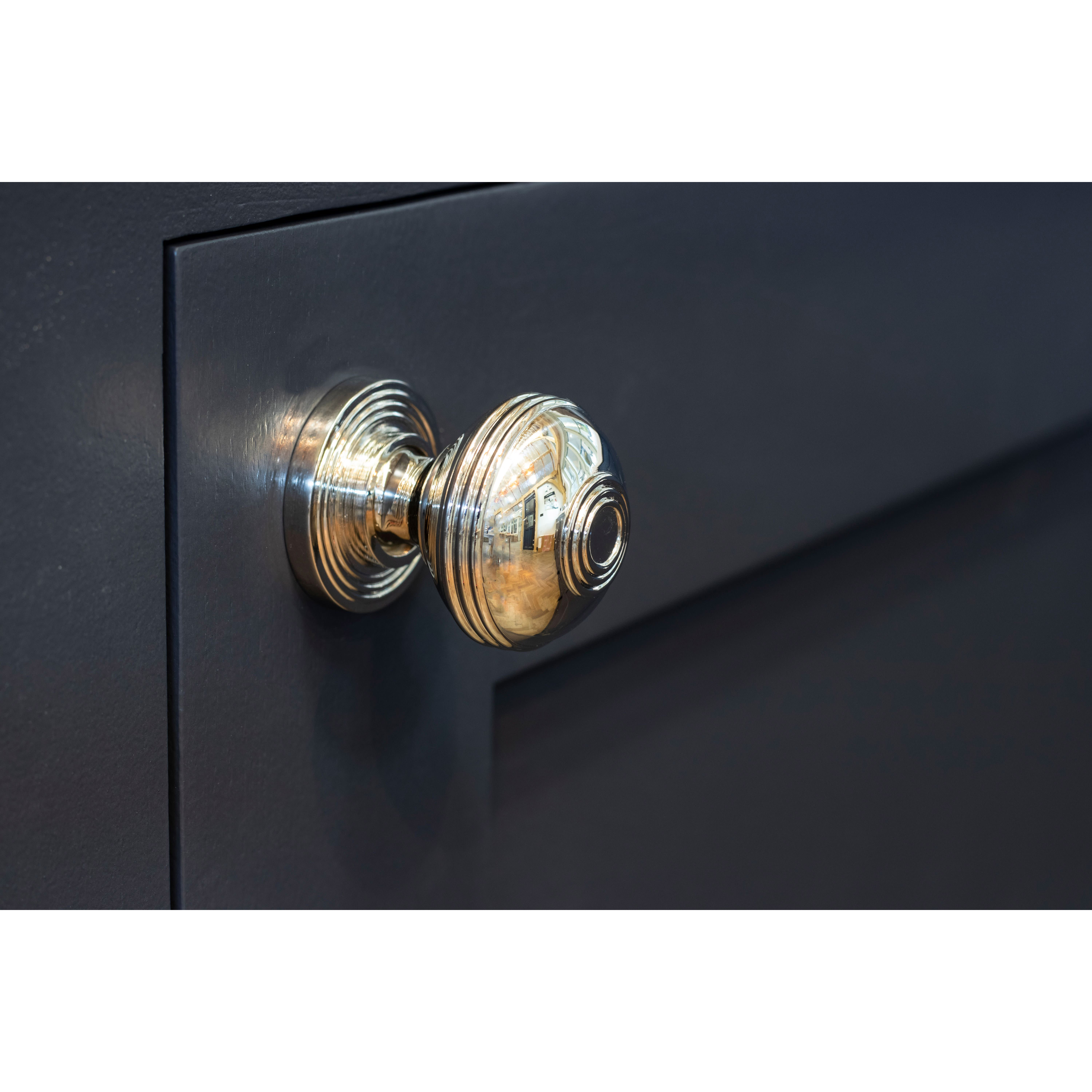 Prestbury Round Cabinet Knob - 32mm Diameter - Polished Nickel - view 2