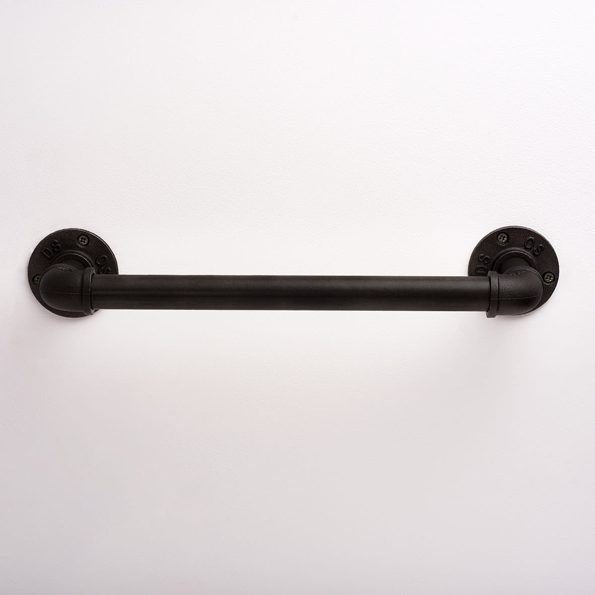 1/2" Pipe Round Towel Rail Kit - Black - view 2