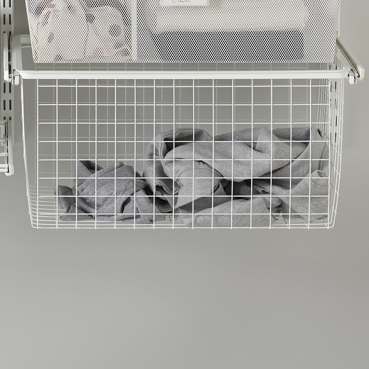 Top Track System - Click In Medium Wire Basket for Gliding Frame - 605 x 430 x 185mm - White - view 2