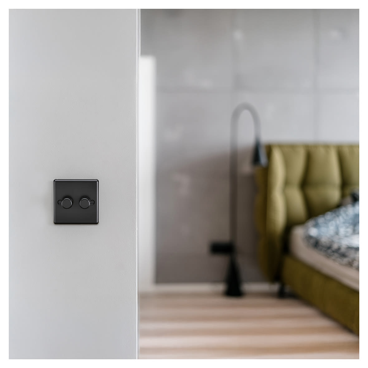 5-150W 2 Gang 2 Way Push On/Off Rotary Rounded Intelligent LED Dimmer - Matt Black - view 5