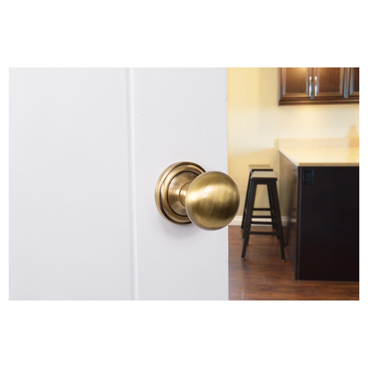 Taplow 18mm Knurled T-Bar Cabinet Pull Handle on Stepped Backplate - 224mm c/c - Black - view 3