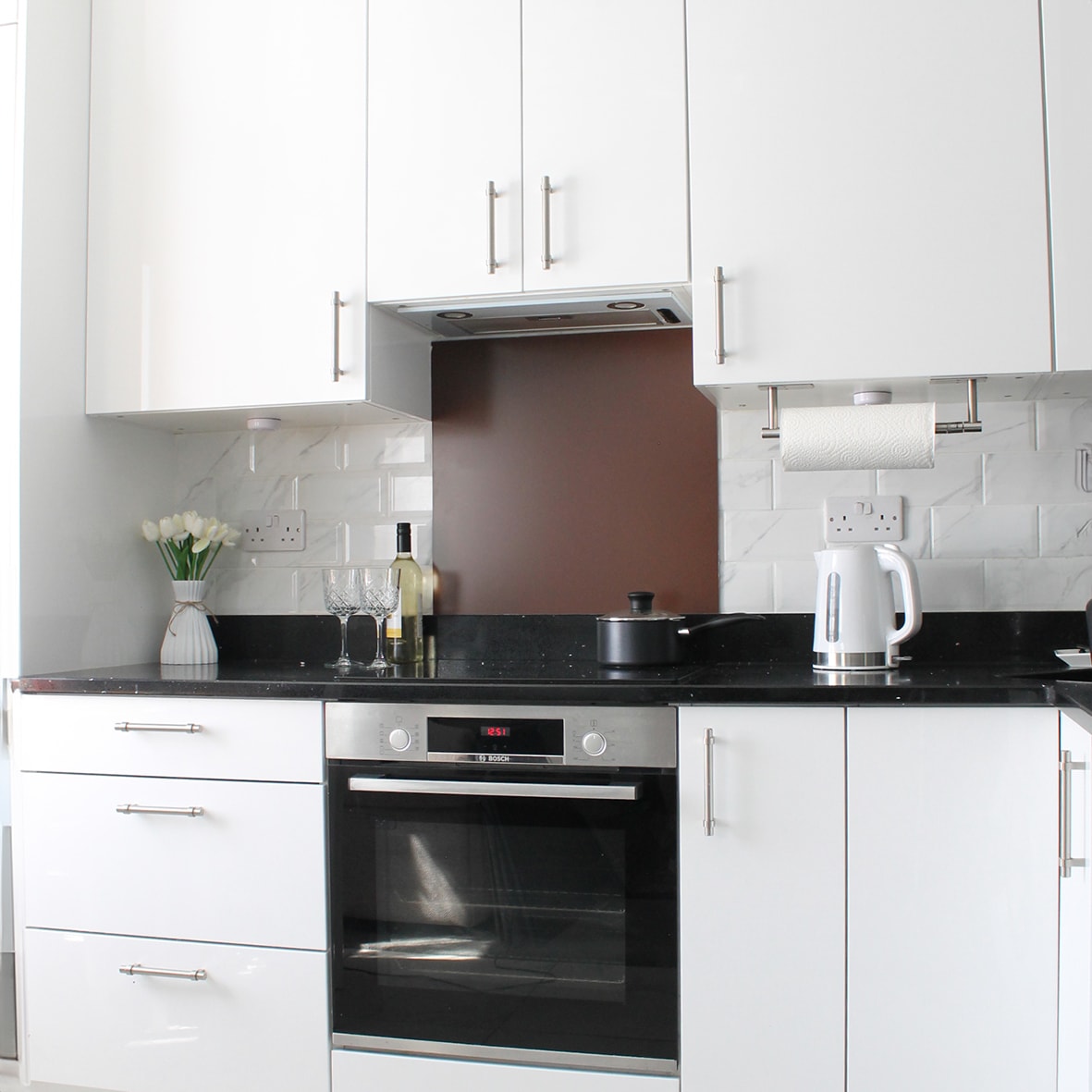 Aluminium Kitchen Splashback - 900 x 750mm - Matt Chocolate - view 2
