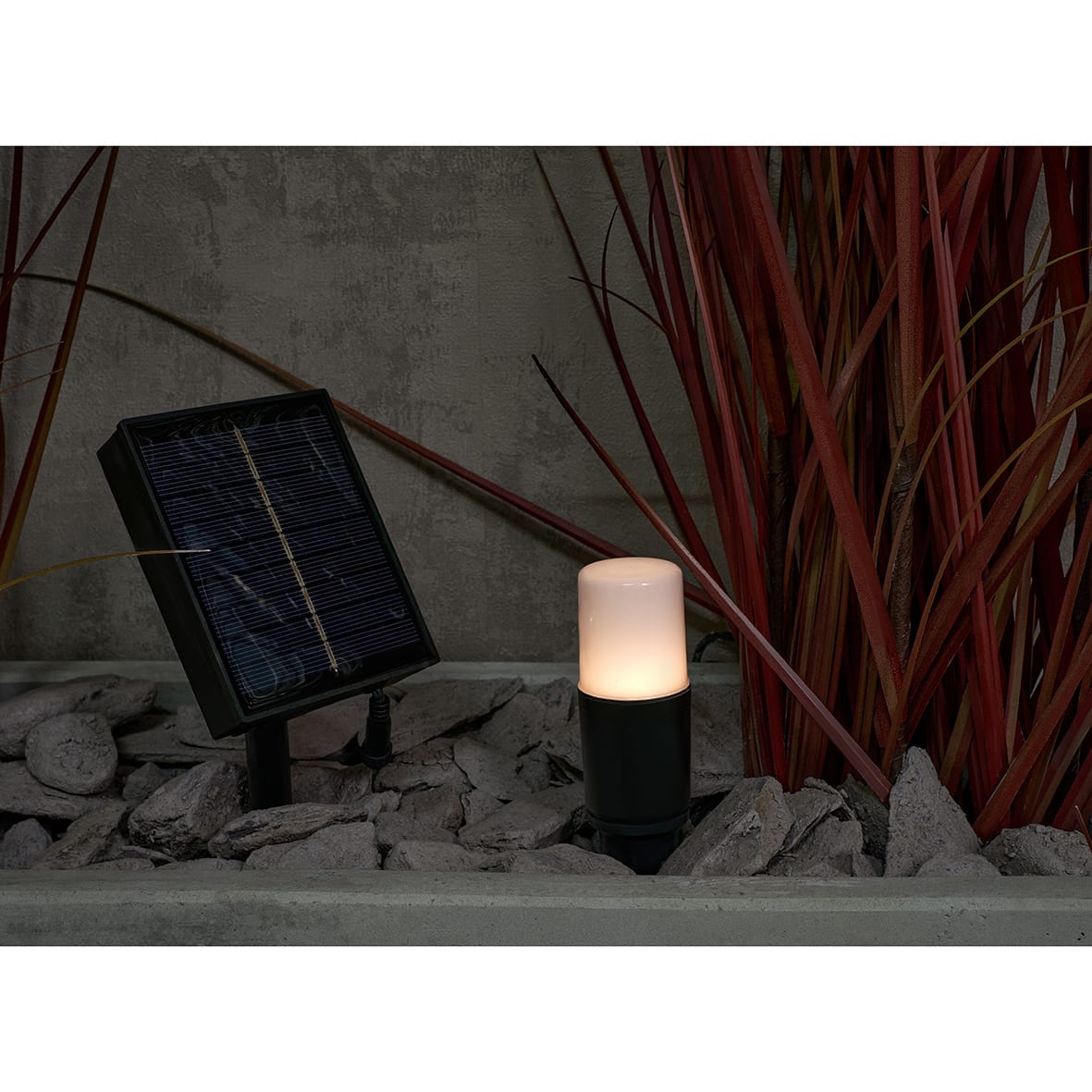 Forum Zink Daw 2W LED Solar Ground Spike Garden Light Kit - IP65 - 4000K/RGB - Black - Pack of 4 - view 5