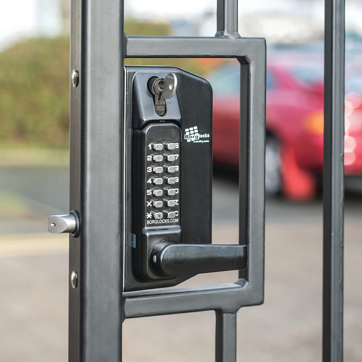 Borg BL3400 External Marine Grade Easicode Pro Push Button Gate Code Lock with Key Override - Black - view 5