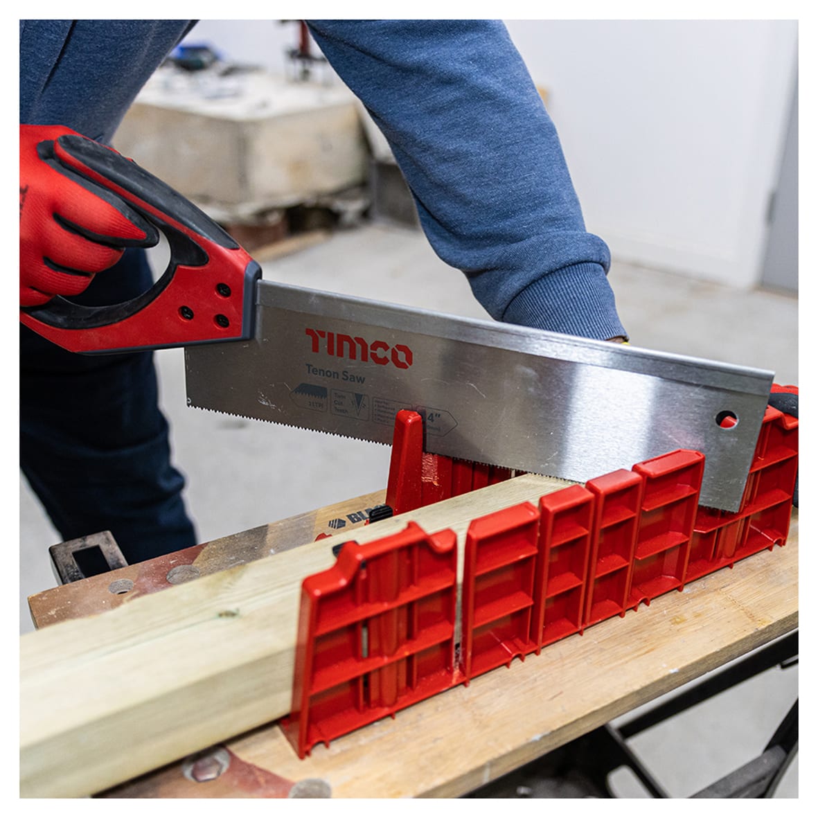 14" Clamping Mitre Box - view 2