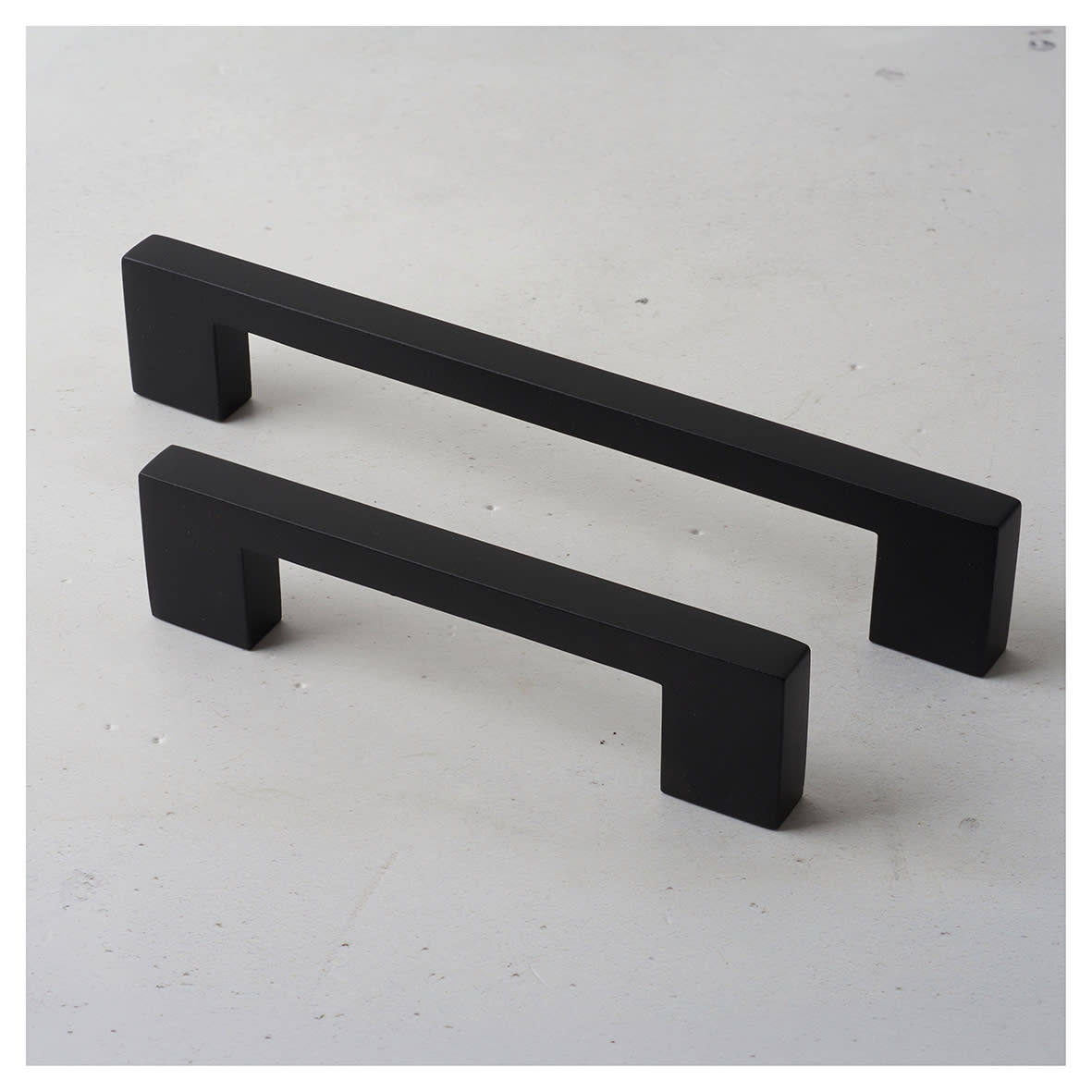 Marcus Metro 10mm D-Bar Cabinet Pull Handle - 96mm Centres - Matt Black - view 3