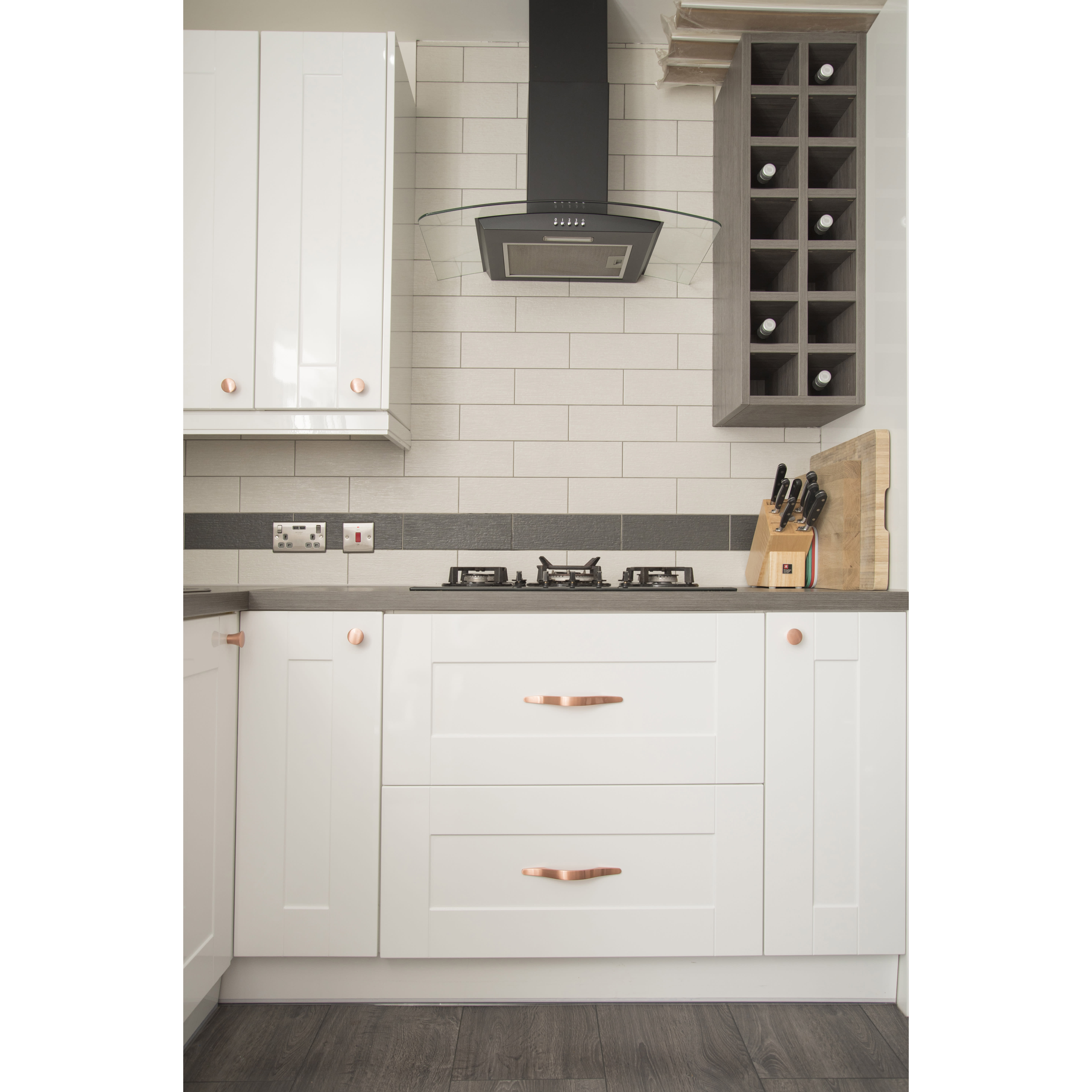 Crofts & Assinder Malvern Bow Cabinet Pull Handle - 128mm Centres - Brushed Copper - view 6