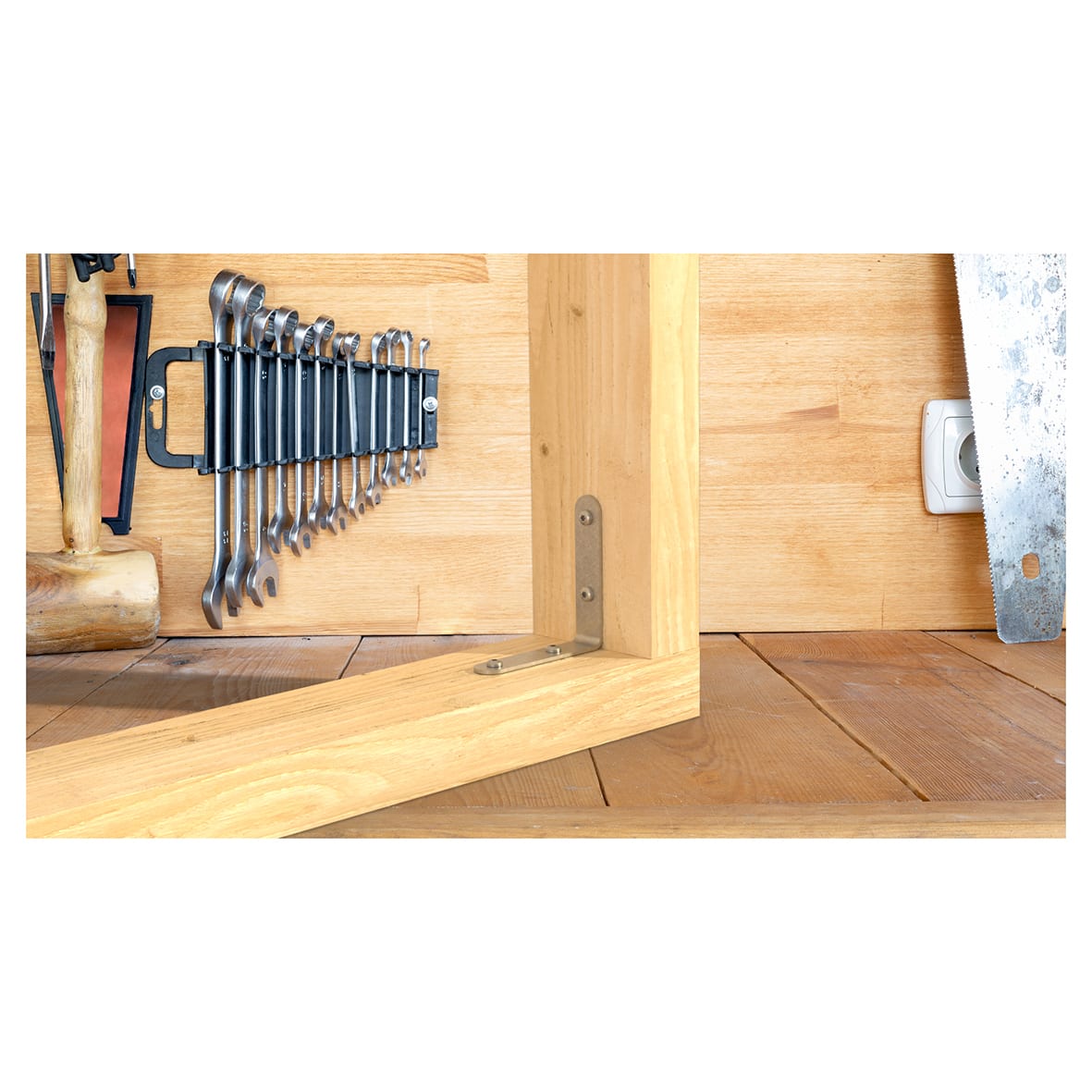 Light Duty Angle Bracket - 80 x 80 x 18mm - view 2