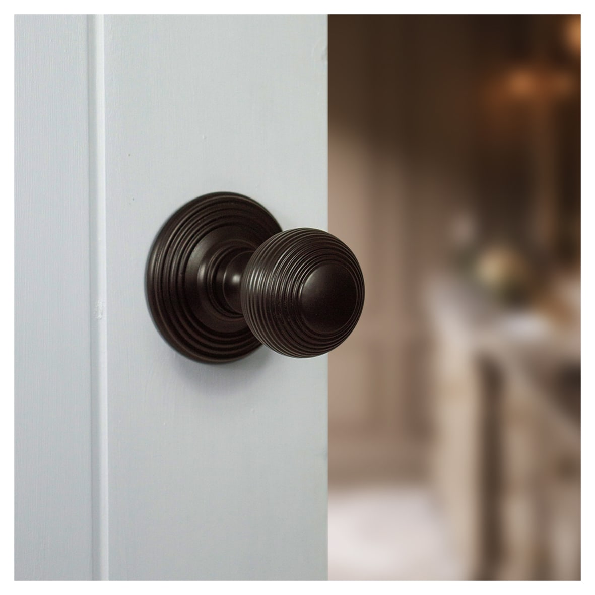 Old English Ripon Reeded Beehive Mortice Door Knob - 70mm Rose Diameter - Urban Dark Bronze - view 3