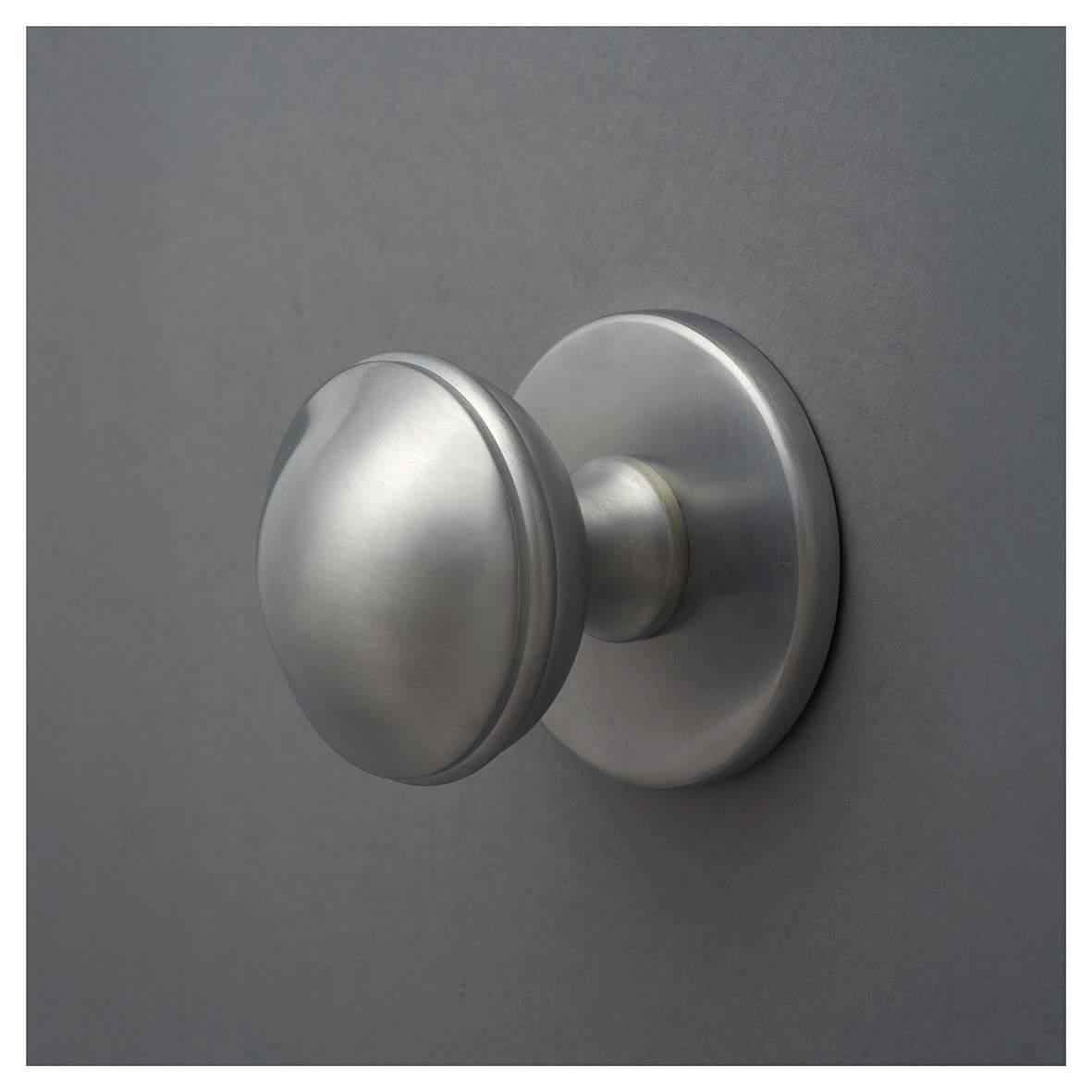 Satin Chrome Round Centre Door Knob - 80mm Rose Diameter - view 4