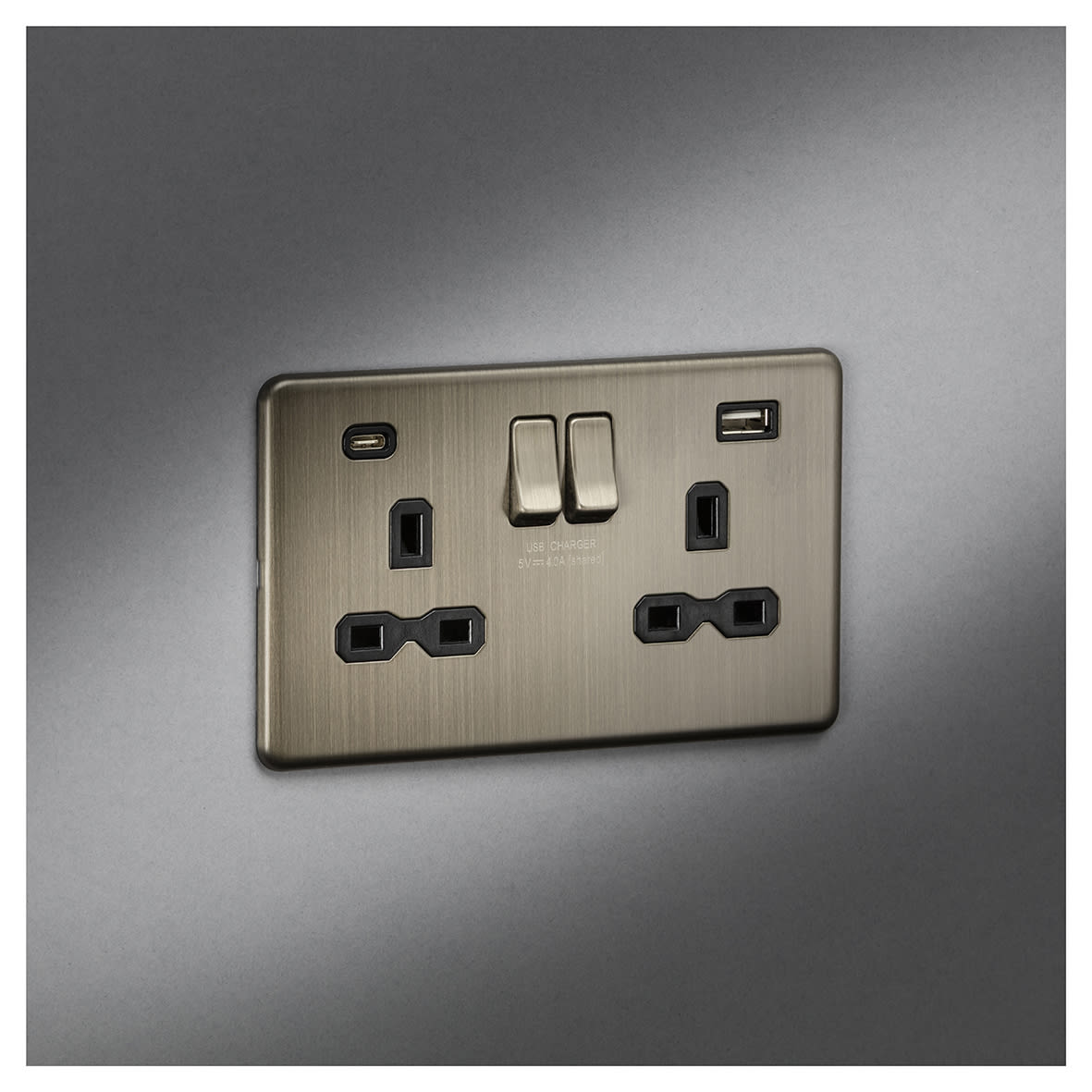 13A 2 Gang Screwless Type A/C USB Socket with 2 x USB - 4A - Antique Brass/Black - view 5