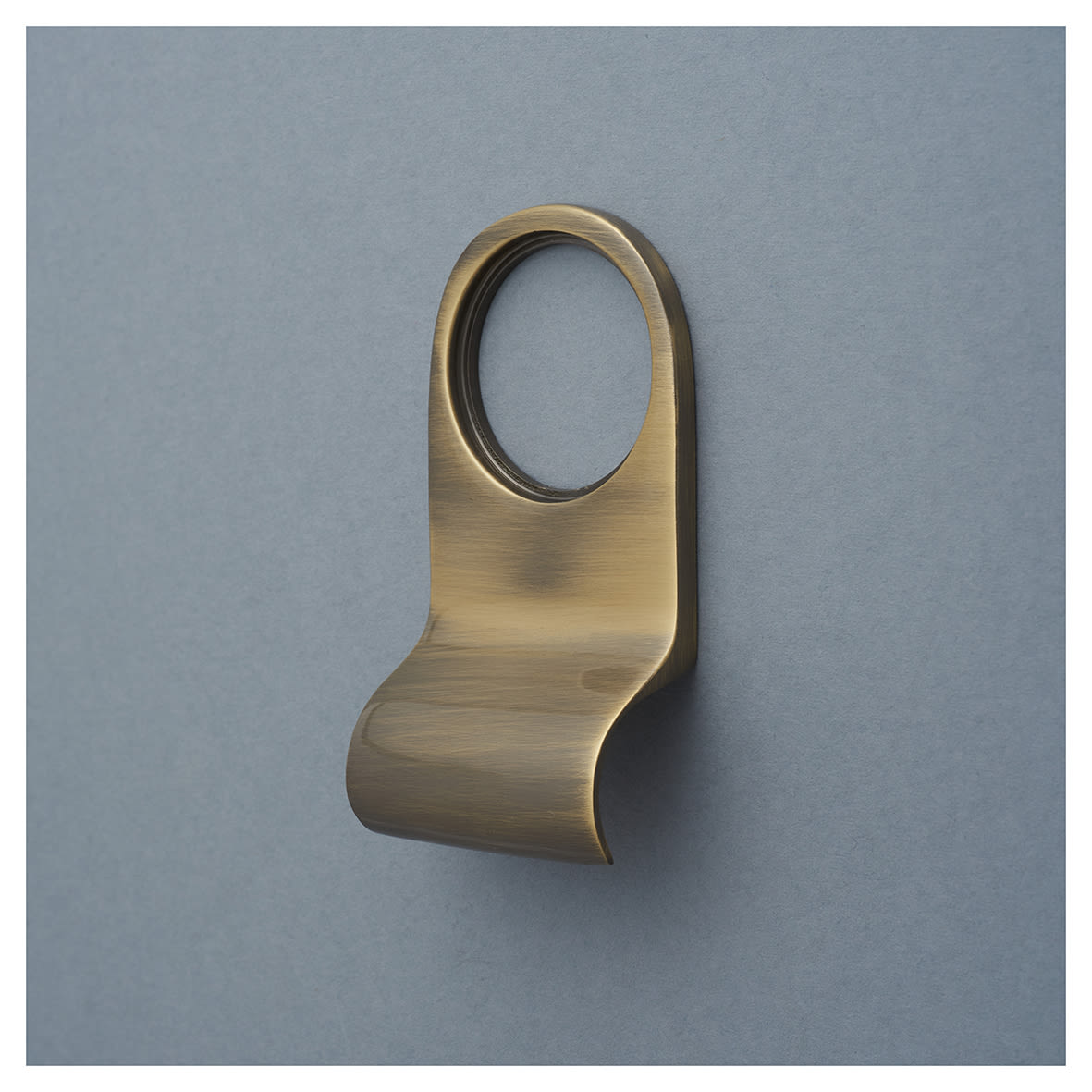 Antique Brass Rim Cylinder Pull - 80 x 40mm - view 3
