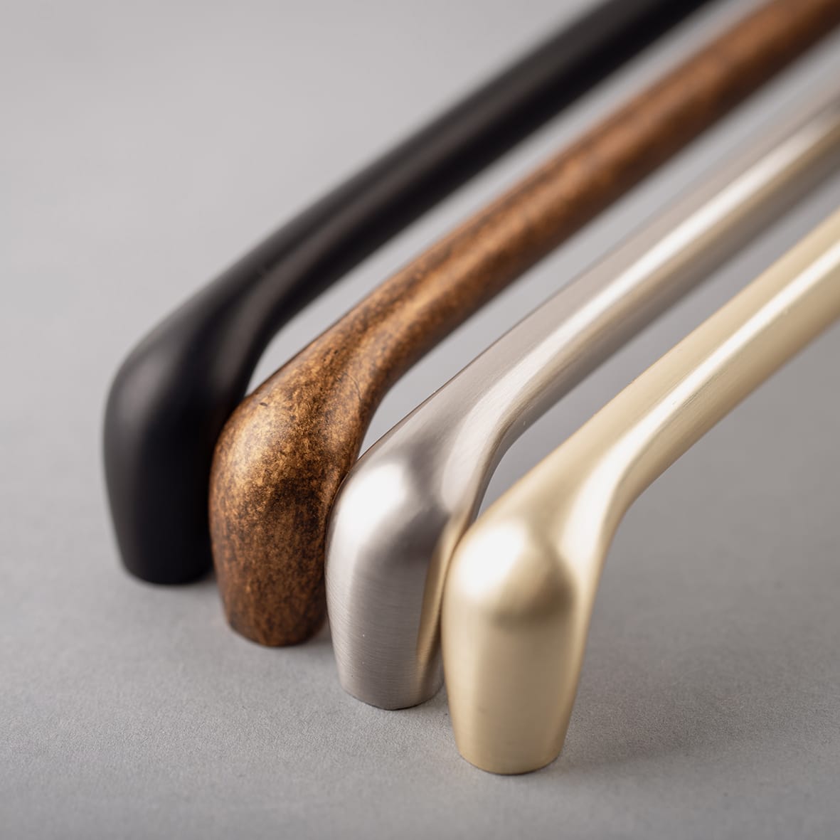 Keswick 7mm D-Bar Cabinet Pull Handle - 160mm Centres - Satin Brass - view 4