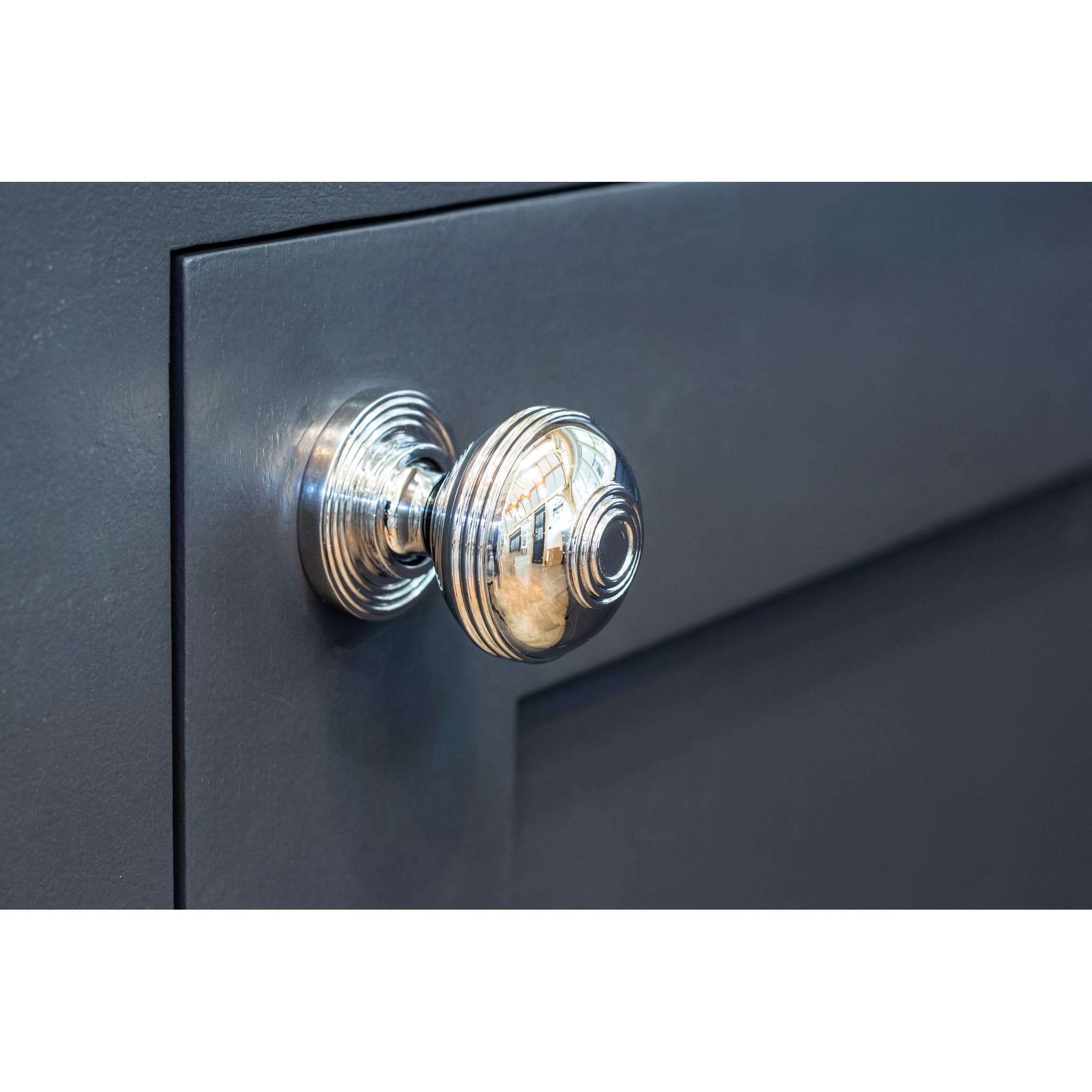 Prestbury Round Cabinet Knob - 32mm Diameter - Polished Chrome - view 2