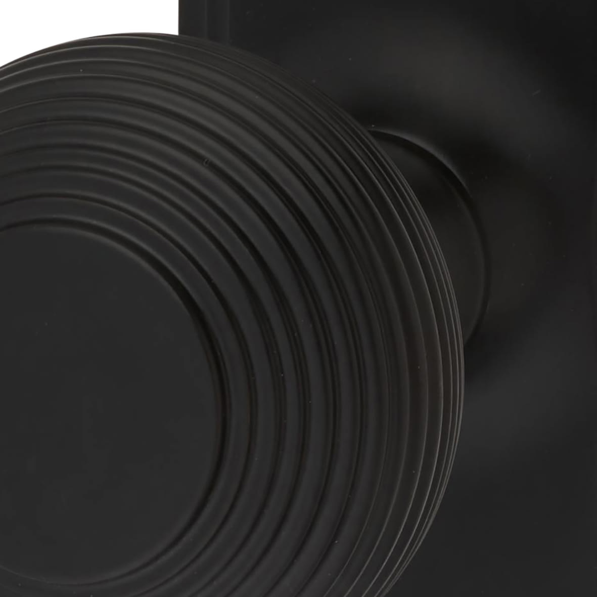 Matt Black Reeded Latch Mortice Door Knob on Backplate - 205 x 52mm - Miller Range - view 3