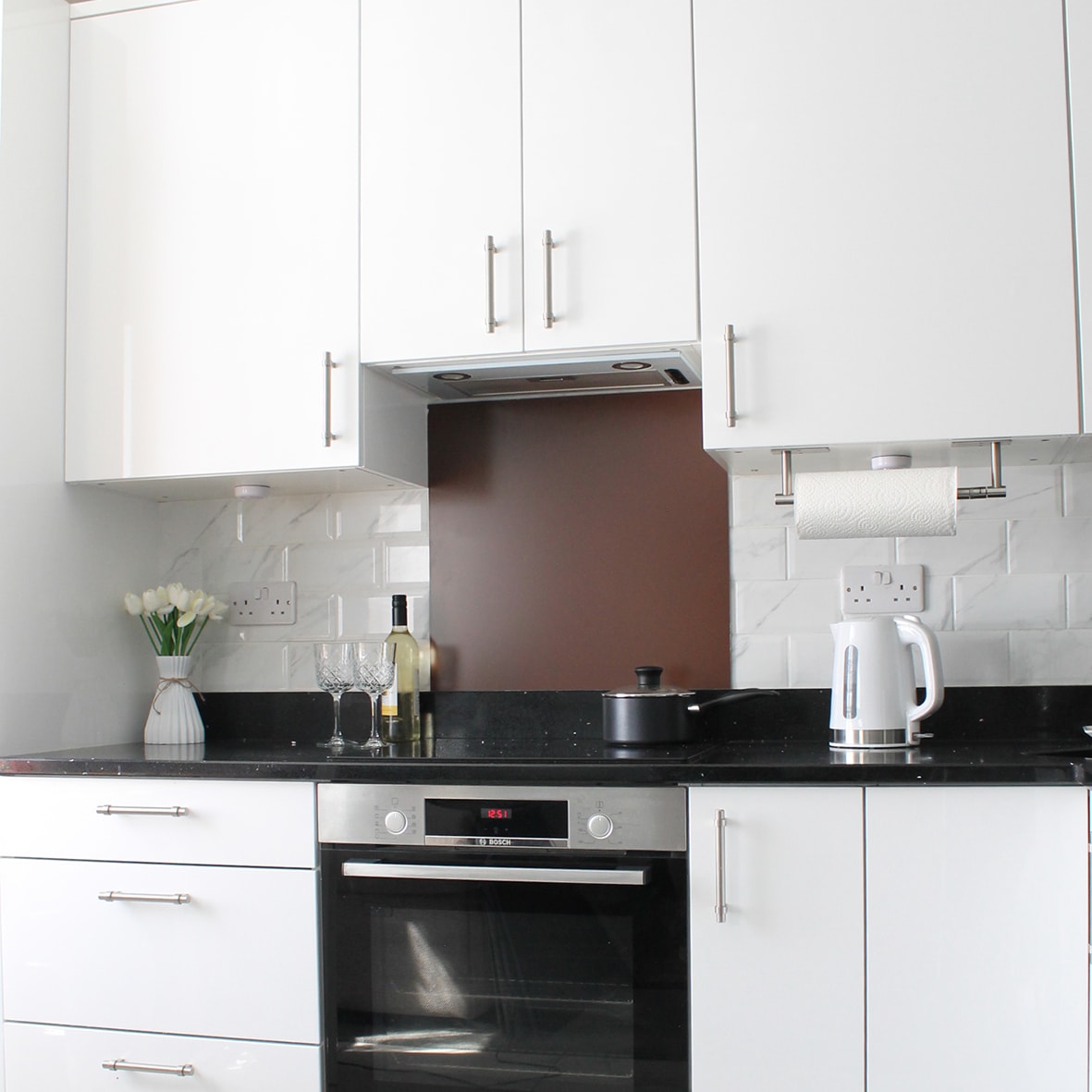 Aluminium Kitchen Splashback - 600 x 750mm - Matt Chocolate - view 2