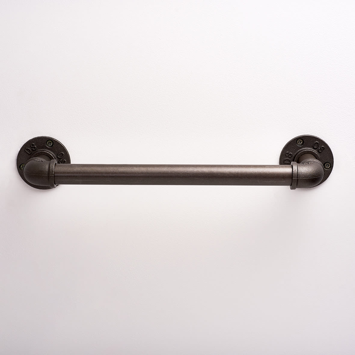1/2" Pipe Round Towel Rail Kit - Grey - view 2