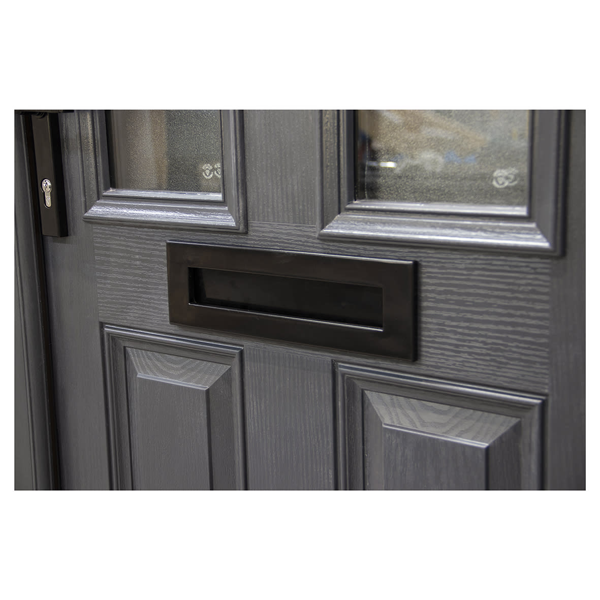 Traditional Letter Plate - 315 x 92mm - Door Thickness 42-72mm - Black - view 4